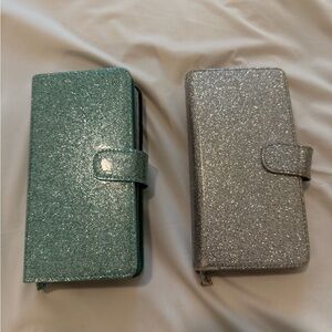 Silver Glitter Wallet Phone Case (Right)
